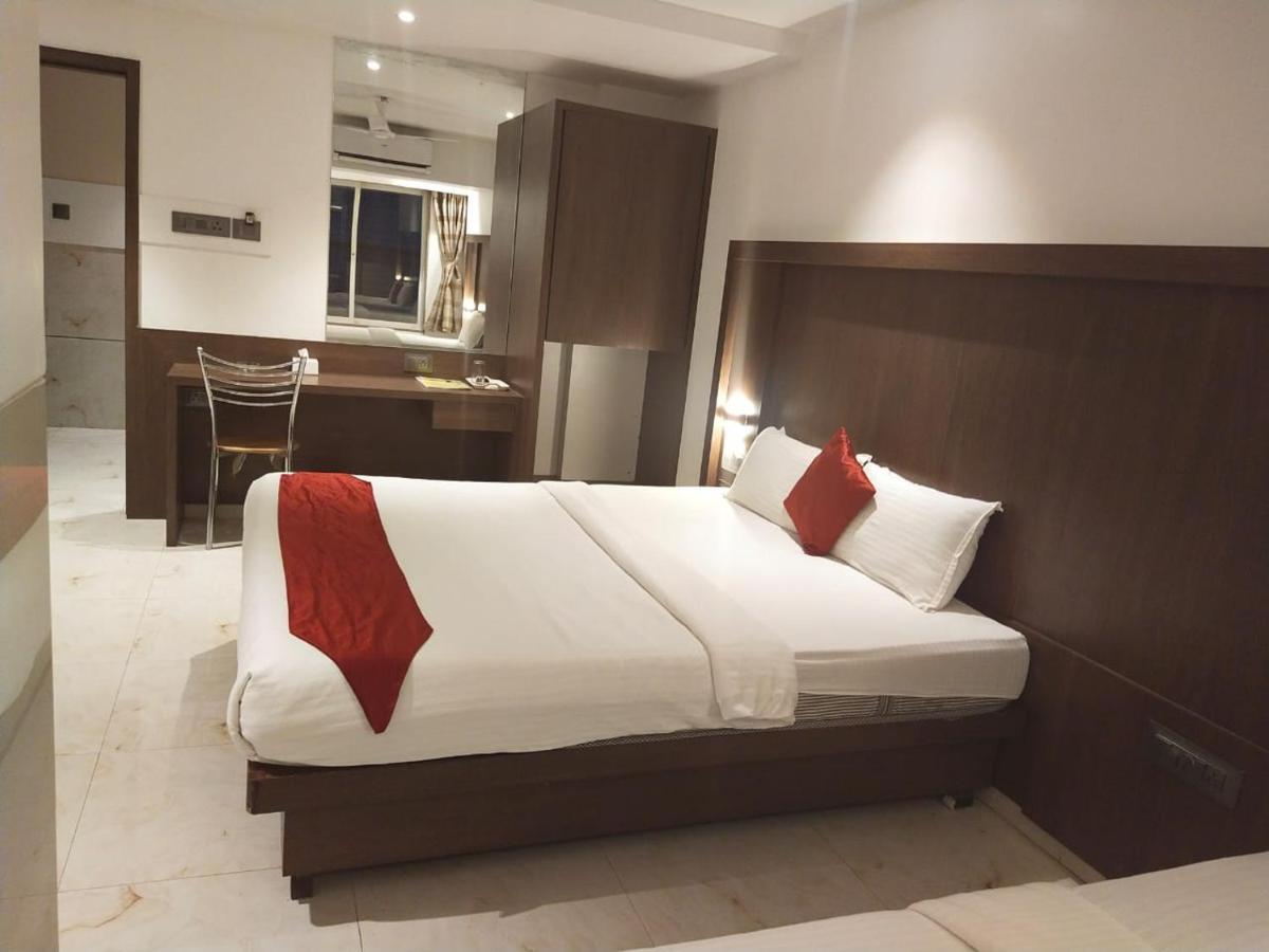 Hotel Monarch Express Near Karnala Sports Academy Panvel,Navi Mumbai Ngoại thất bức ảnh