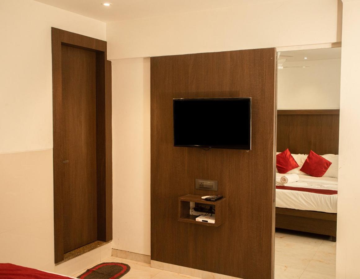 Hotel Monarch Express Near Karnala Sports Academy Panvel,Navi Mumbai Ngoại thất bức ảnh